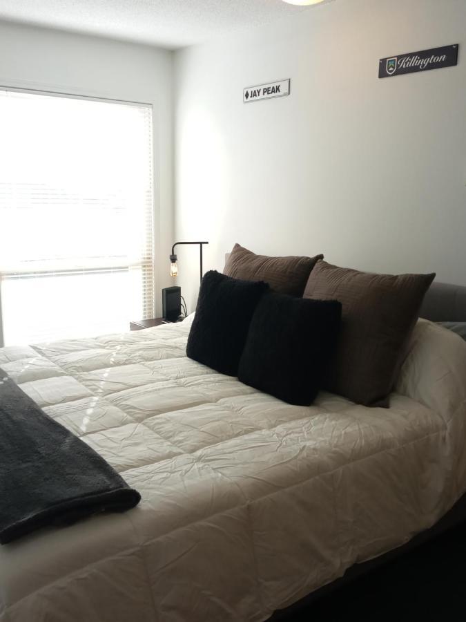 Village Center 2 Bedroom Condo Big White Ski Resort Экстерьер фото