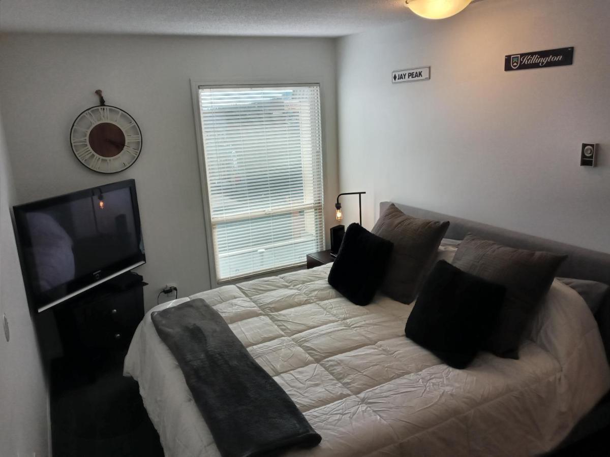 Village Center 2 Bedroom Condo Big White Ski Resort Экстерьер фото